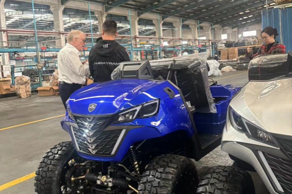 Usher aro berri batean Nazioarteko Ehiza Elektrikoko Ibilgailuen Merkatuan
